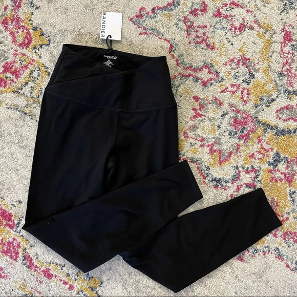 NWT Sincerely Jules for Bandier The Rue Crossover Lifestyle Legging in Black - Picture 14 of 14